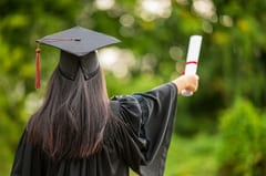 Solo uno de diez universitarios paraguayos termina su carrera