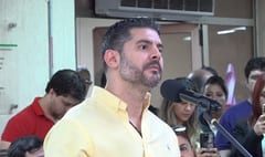 Nenecho se compara con Jesucristo mientras Asunción sigue sumida en baches y basura