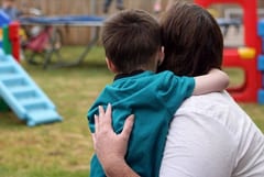 866 niños esperan familia bajo tutela estatal en Paraguay