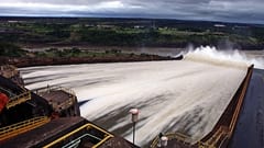 Crisis hídrica afecta ingresos de binacionales en 2024