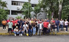 Concejal Ayala propone jubilar mil funcionarios municipales