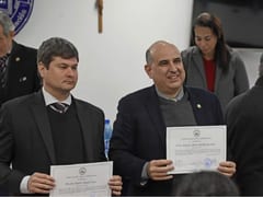 Denuncian título exprés de doctor para César Ruffinelli