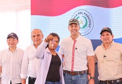MUVH entrega 356 viviendas a comunidades indígenas en Presidente Hayes