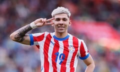 Julio Enciso será operado y no jugará en septiembre con la Albirroja