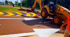 MOPC demolió rotonda ilegal en Salto del Guairá