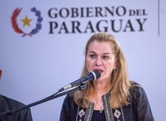 Médicos exigen renuncia de la ministra de Salud