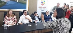 Ministra de Salud huye ante avalancha de reclamos en Alto Paraná