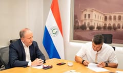 Nuevo decreto prohíbe aumentos y festejos estatales