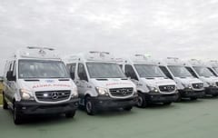 Cuatro empresas compiten por millonaria licitación de ambulancias