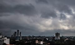Tormentas eléctricas y leve descenso de temperatura este viernes