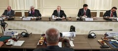 Putin solo se reuniría con Zelenski al final del diálogo