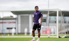 Diego León usará la 30 en el Manchester United