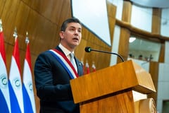 Peña y su país de las maravillas: así fue su informe en el Congreso, atacando a la prensa una vez más