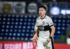 Sebastián Ferreira sufrió rotura del quinto metatarsiano y estará fuera varias semanas