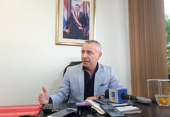 Centurión no descarta candidatura única colorada en Asunción