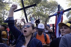 Ley del Servicio Civil genera críticas por politización