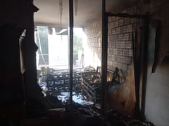 Fernando de la Mora: Bomberos logran salvar a dos niños de un departamento en llamas