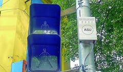 Instalan semáforos con sonido y pulsadores para personas con discapacidad visual