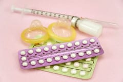 Jóvenes reclaman desabastecimiento de anticonceptivos en Salud