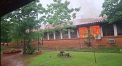 Rayo provoca incendio en colegio técnico de Eusebio Ayala