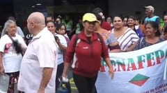 “Estamos pasando hambre”: madres reclaman víveres frente al MDS