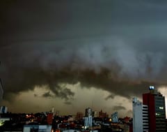 Tormentas intensas persistirán hoy, advierte Meteorología