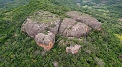 Niña muere tras caer del Cerro Pa’ũ