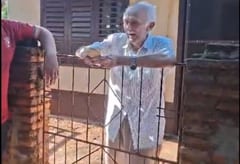 Abuelo pierde su dinero en la calle y luego se lo devuelven