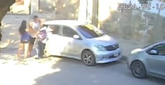 Taxista golpeó brutalmente a adolescente por celos de que acompañara a su hija