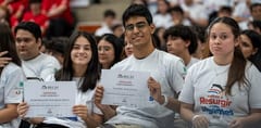 Gobierno amplía becas y suma más beneficiarios