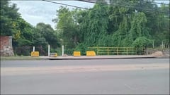 Peligro en el arroyo Mburicaó: puente sin baranda en Artigas