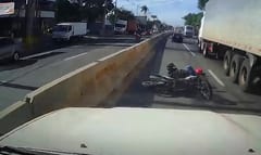 Motociclista cayó por desnivel en Fernando de la Mora