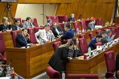 Dudas por proyecto que busca mover funcionarios de Copaco al Estado