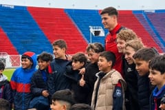 San Lorenzo homenajeó a Orlando Gill tras el Mundial