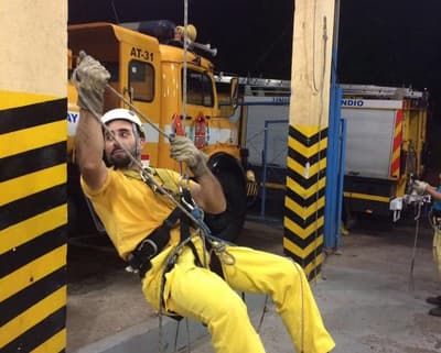 Denunció corrupción en Bomberos…ahora lo echan
