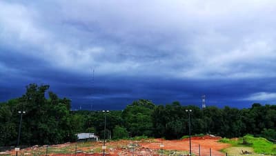 Anuncian tormentas eléctricas al finalizar la jornada