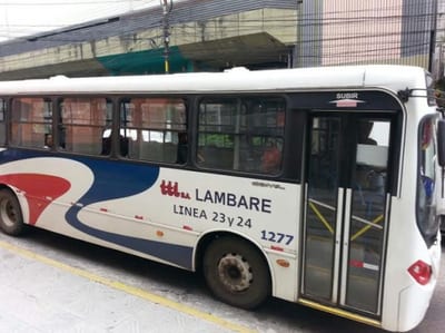 Chofer impide viaje gratuito a mujer con discapacidad