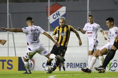 El Clausura presenta dos atractivos partidos este domingo