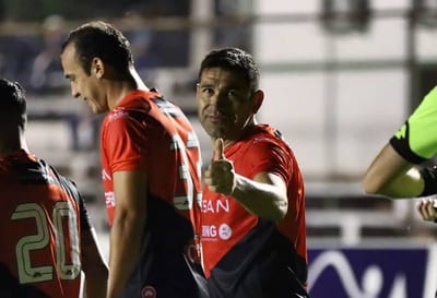River Plate vuelve a ganar a domicilio y es puntero