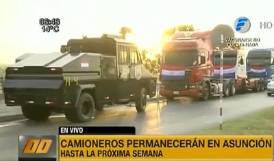 Camioneros seguirán en Asunción hasta la próxima semana