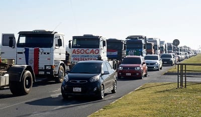 Camioneros se levantan del comité técnico y siguen con medidas de fuerza