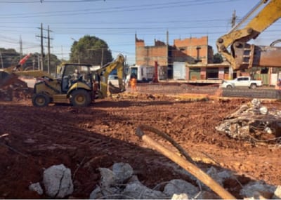 Obra en Tres Bocas inicia con quejas por falta de señalización y desvíos