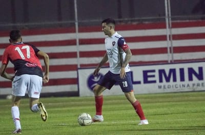 Villasanti firmará contrato por cinco años con Gremio