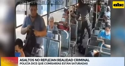 Comisario dice que hay “poquísimos” asaltos y culpa a TV y redes sociales
