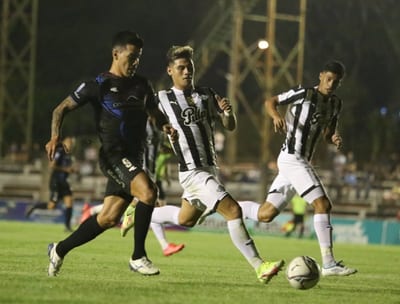 Guaireña vence a Libertad y deja en la cola a Olimpia