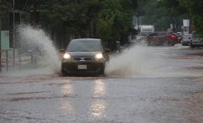 Meteorología anuncia fin de semana con lluvias y tormentas