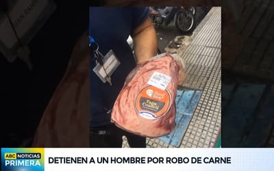 Detienen a hombre sospechoso de robar carne de comercio céntrico
