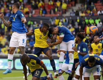 Ecuador y Brasil empatan en juego con la primera “doble expulsión” 