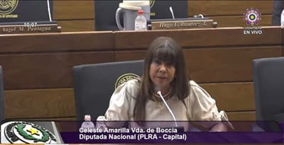 Amarilla a cartistas: “Yo vendía merienda escolar, ustedes venden drogas”