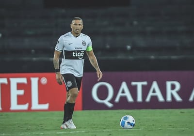 Olimpia cae ante Fluminense y tiene complicada la serie